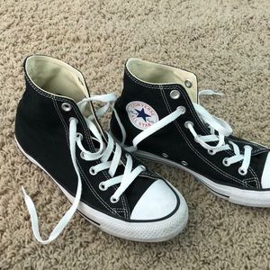 Black converse